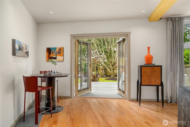 11223 109th Avenue NE, Kirkland, WA 98033