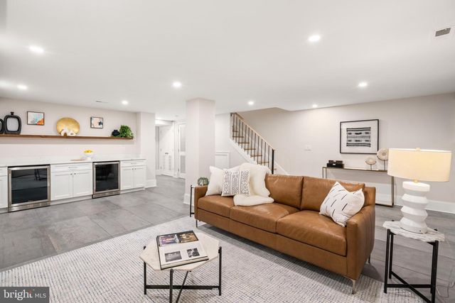 1744 LAMONT ST NW, Washington, DC 20010