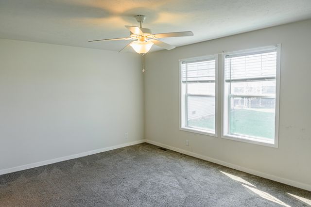 712 Peach Lane, Fremont, MI 49412