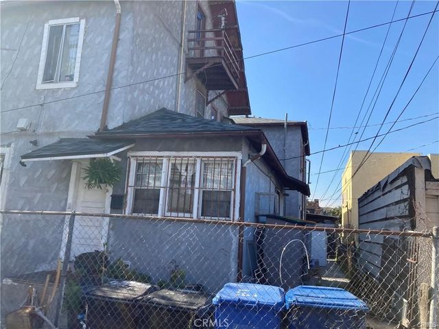 1424 S Catalina, Los Angeles, CA 90006