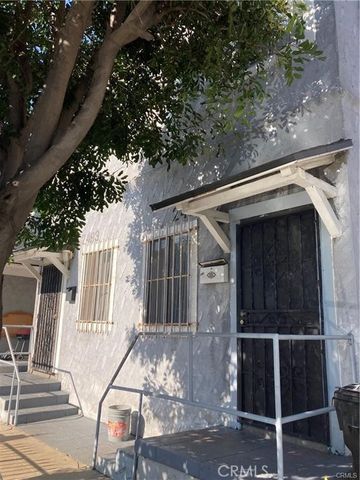 1424 S Catalina, Los Angeles, CA 90006