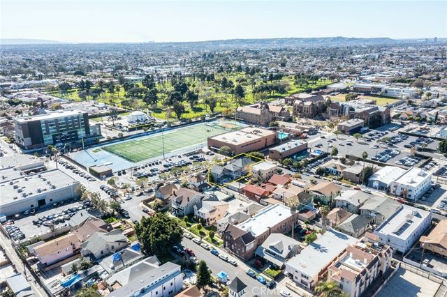 1424 S Catalina, Los Angeles, CA 90006