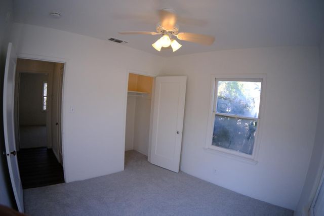 3805 E Heaton Avenue, Fresno, CA 93702