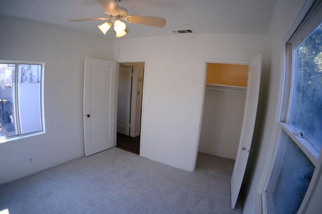 3805 E Heaton Avenue, Fresno, CA 93702