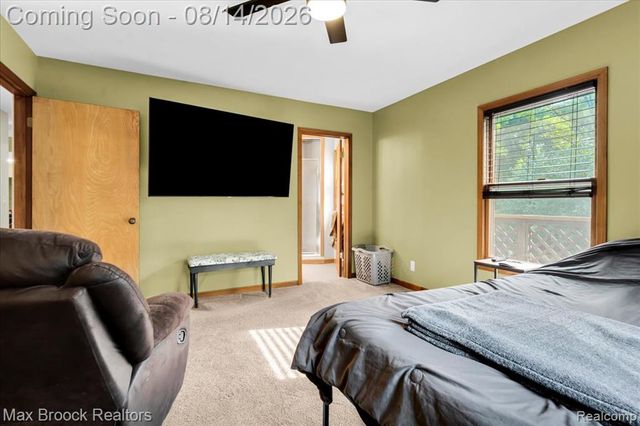 1753 Weymouth Street, West Bloomfield, MI 48324