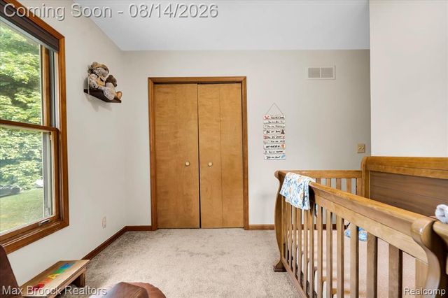 1753 Weymouth Street, West Bloomfield, MI 48324
