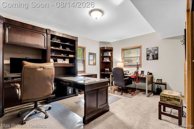 1753 Weymouth Street, West Bloomfield, MI 48324