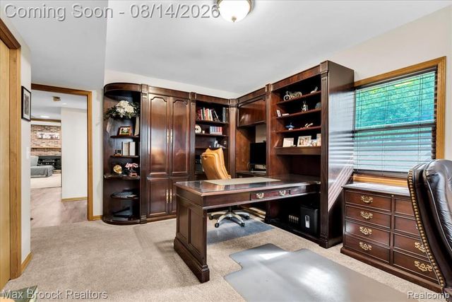 1753 Weymouth Street, West Bloomfield, MI 48324