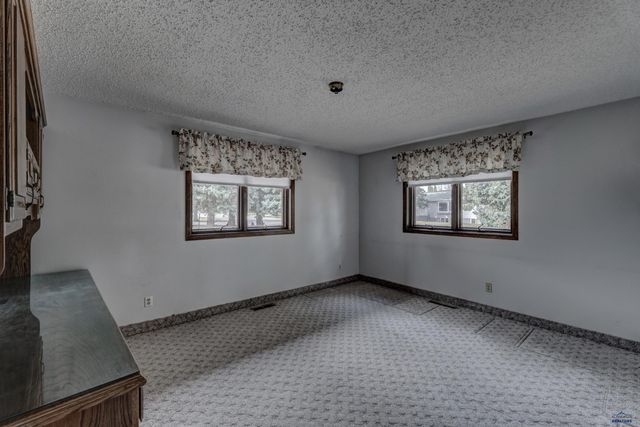 2322 S BALDWIN, Sturgis, SD 57785