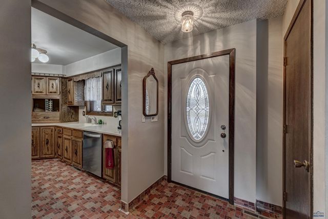 2322 S BALDWIN, Sturgis, SD 57785