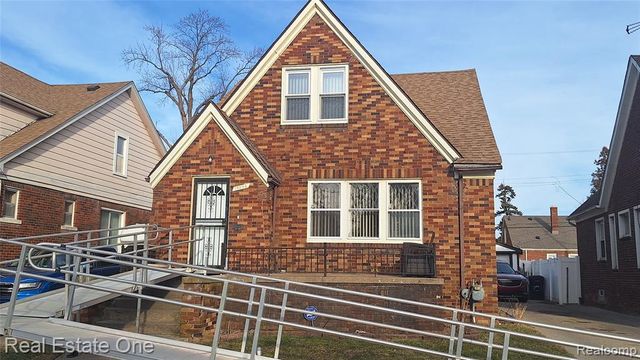 15094 Strathmoor Street, Detroit, MI 48227