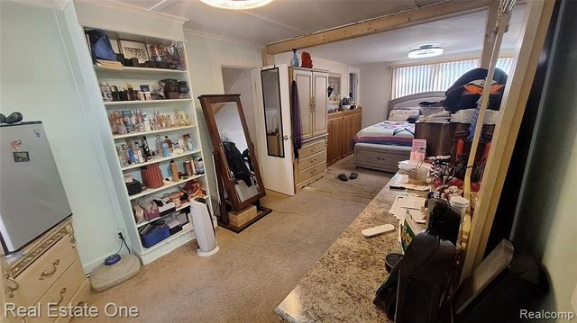 15094 Strathmoor Street, Detroit, MI 48227