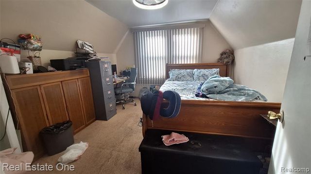 15094 Strathmoor Street, Detroit, MI 48227