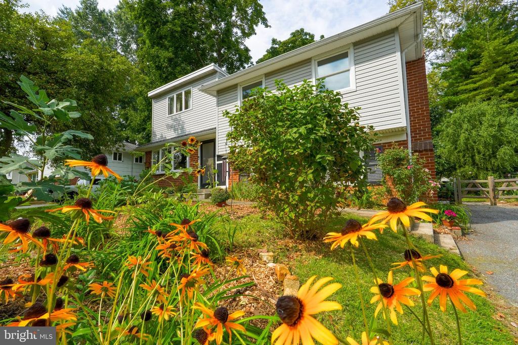 609 SCHOOL LN, WALLINGFORD, PA 19086 — photo 3