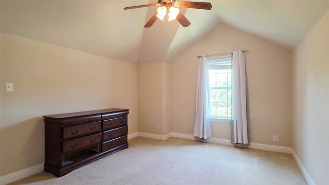 1902 Smoke Tree Trail, Garland, TX 75040