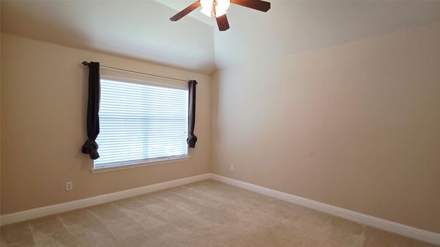 1902 Smoke Tree Trail, Garland, TX 75040