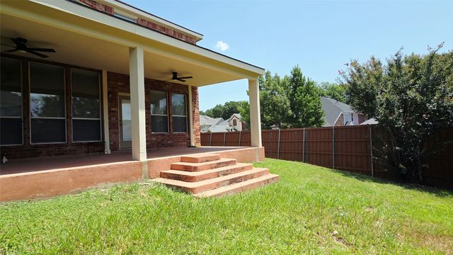 1902 Smoke Tree Trail, Garland, TX 75040