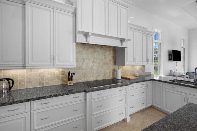 12200 Sunnydale Drive, Wellington, FL 33414