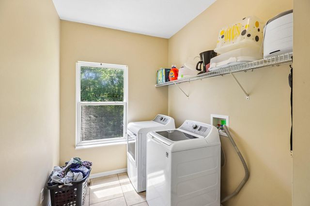 2885 Landings Way, Burlington, KY 41005