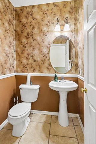 2885 Landings Way, Burlington, KY 41005