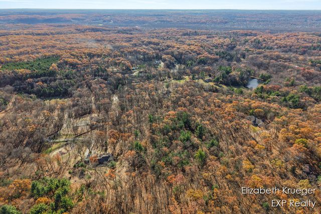 8945 Vergennes Street, Ada, MI 49301