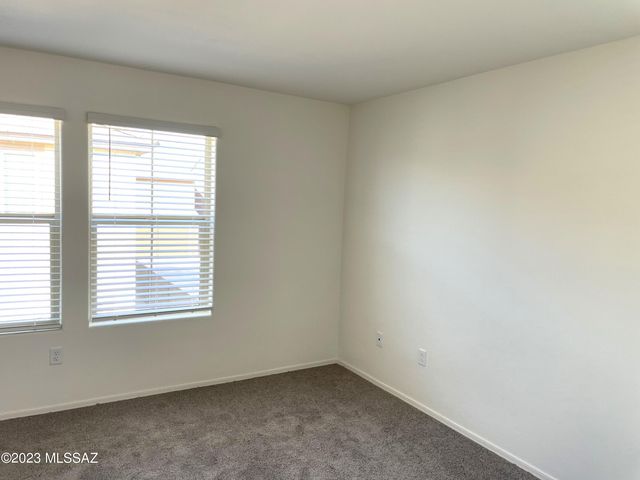 1127 E Cairn Street, Tucson, AZ 85719