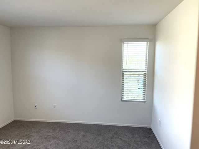 1127 E Cairn Street, Tucson, AZ 85719