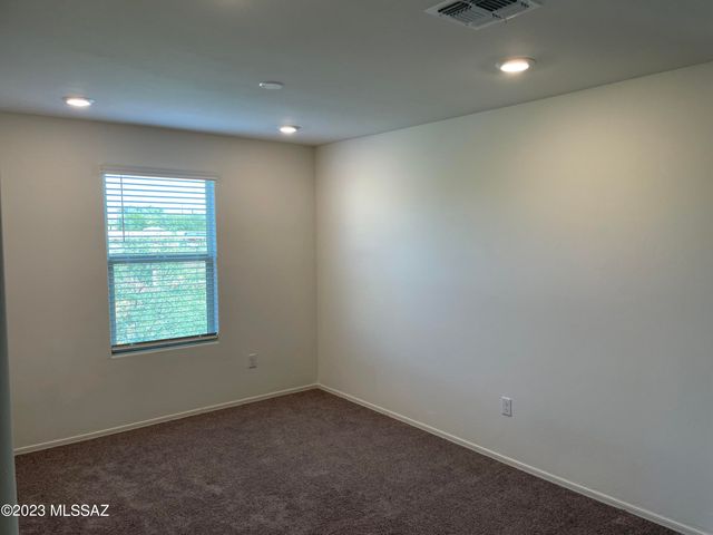 1127 E Cairn Street, Tucson, AZ 85719