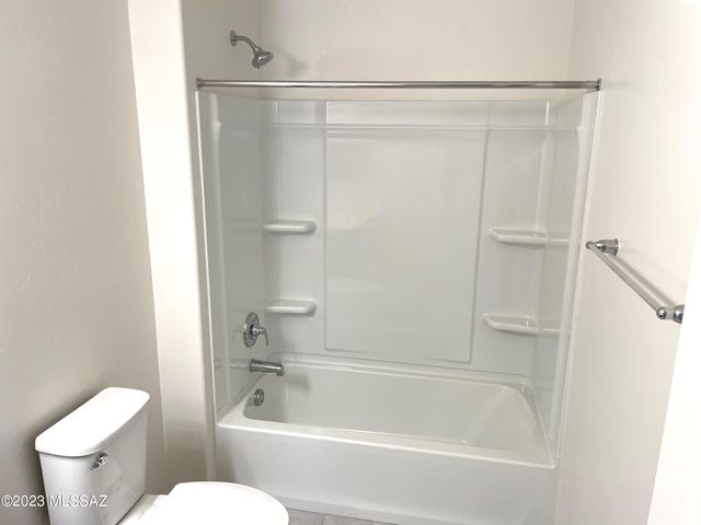 1127 E Cairn Street, Tucson, AZ 85719