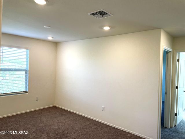 1127 E Cairn Street, Tucson, AZ 85719