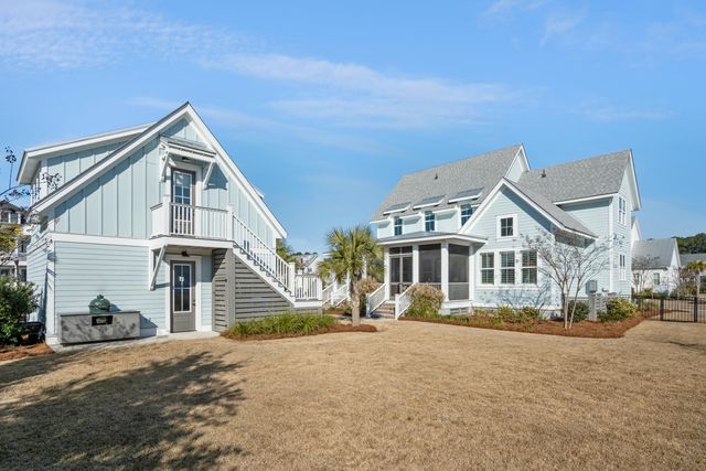 3803 Sawyers Island Dr Drive, Mount Pleasant, SC 29466