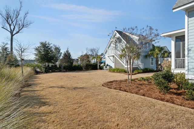 3803 Sawyers Island Dr Drive, Mount Pleasant, SC 29466
