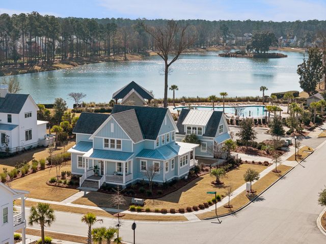 3803 Sawyers Island Dr Drive, Mount Pleasant, SC 29466