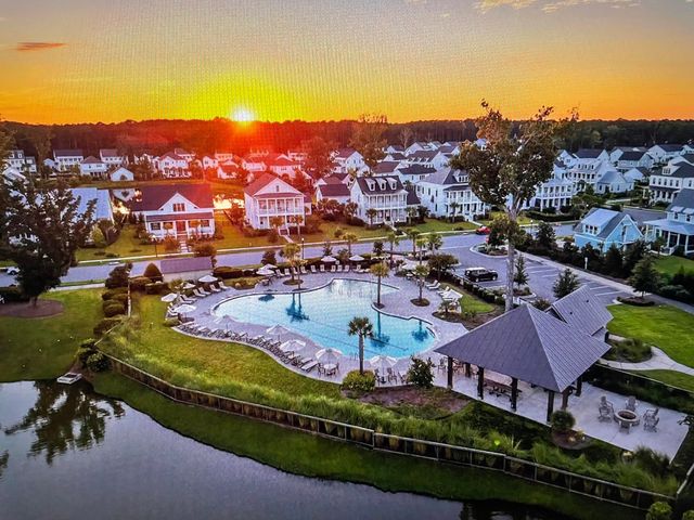 3803 Sawyers Island Dr Drive, Mount Pleasant, SC 29466