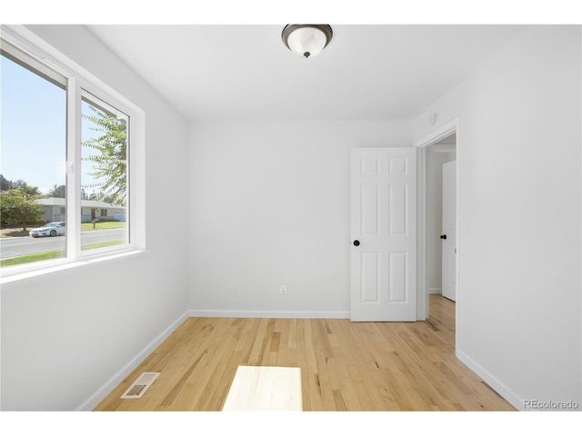 3841 E 117th Ave, Thornton, CO 80233