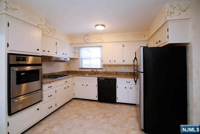 45 Merritt Drive, Oradell, NJ 07649