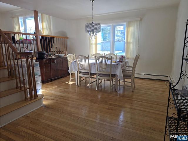 45 Merritt Drive, Oradell, NJ 07649