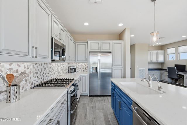 36089 N COPPER HOLLOW Way, Queen Creek, AZ 85140