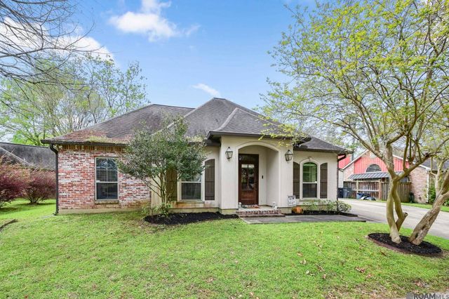 16336 La Louisiane Ct, Baton Rouge, LA 70817