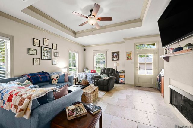 16336 La Louisiane Ct, Baton Rouge, LA 70817