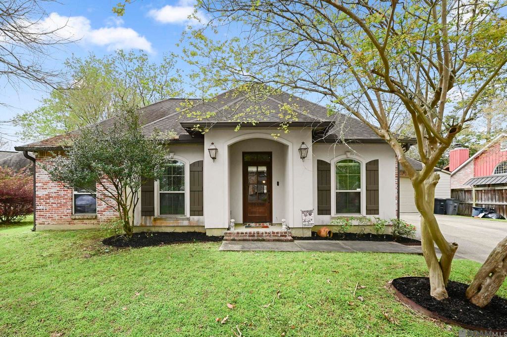 16336 La Louisiane Ct, Baton Rouge, LA 70817