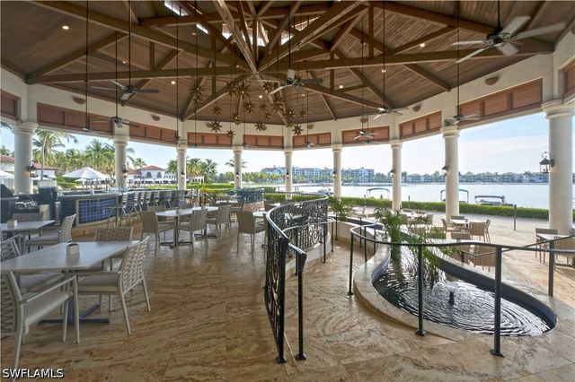 10000 Isola WAY, Miromar Lakes, FL 33913