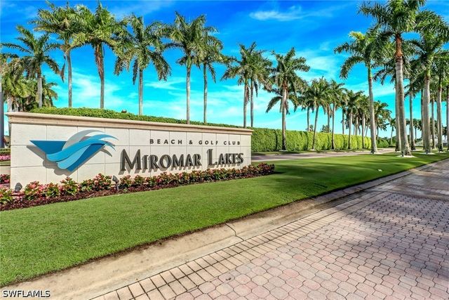 10000 Isola WAY, Miromar Lakes, FL 33913