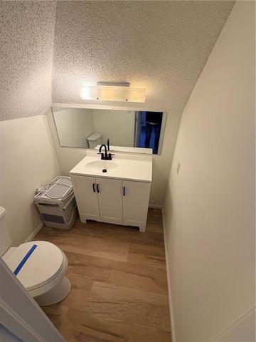 707 W 8th Street, Pittsburg, KS 66762