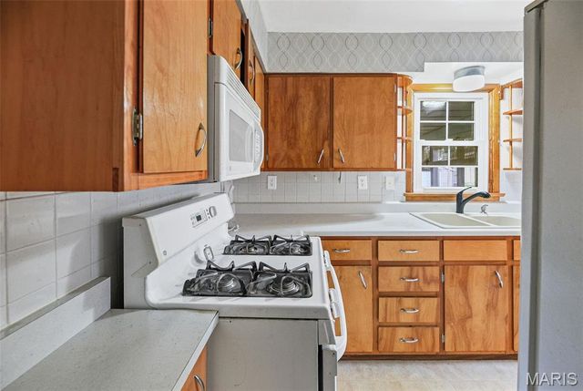 612 6th Street, East Alton, IL 62024