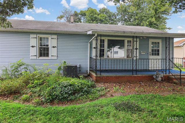 612 6th Street, East Alton, IL 62024