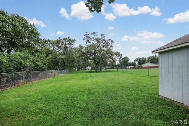 612 6th Street, East Alton, IL 62024