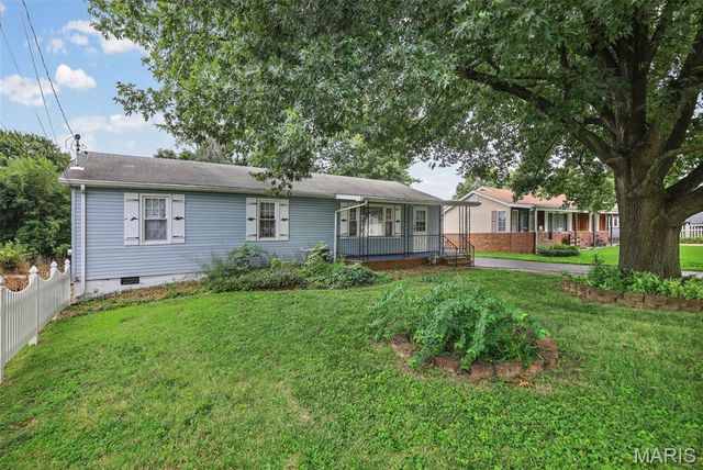612 6th Street, East Alton, IL 62024