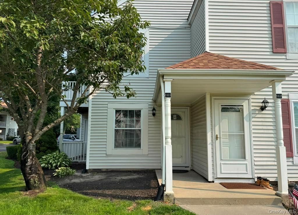 161 Fairview Circle, Middle Island, NY 11953 — exterior