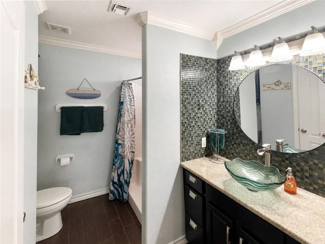 15209 S Padre Island Dr 106, Corpus Christi, TX 78418